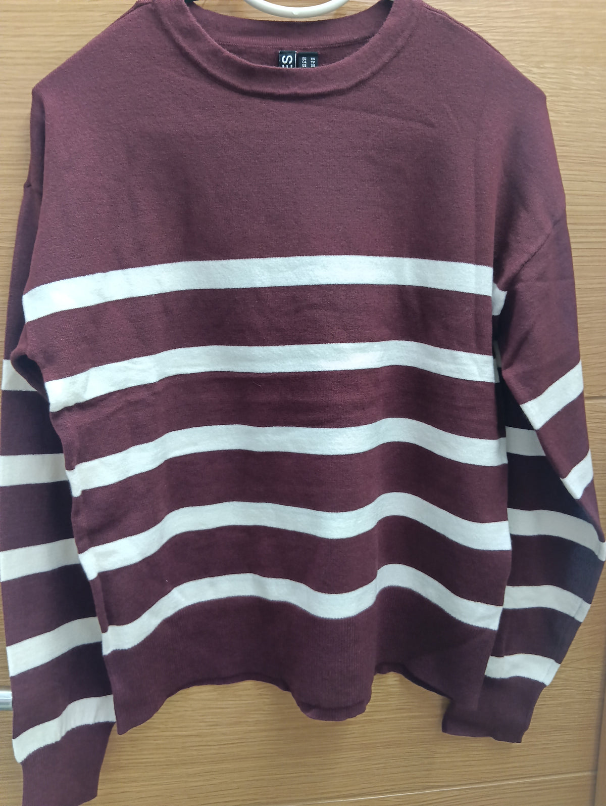 Jersey mujer rayas  bancas cuello redondo,talla s,color rojo