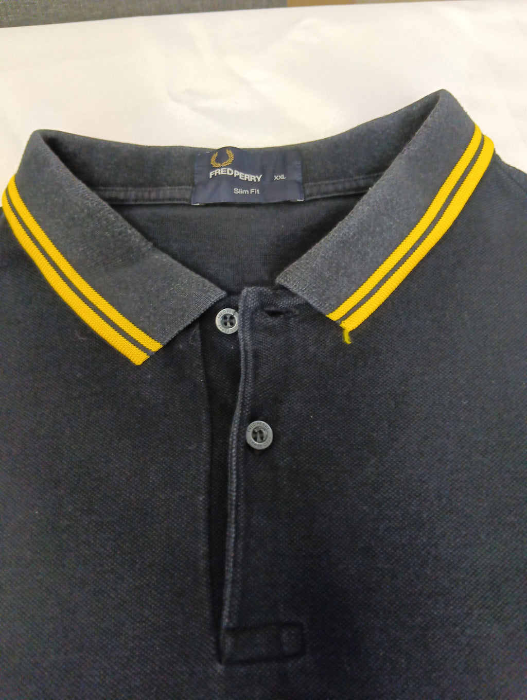 Polo hombre  marca Fredperry