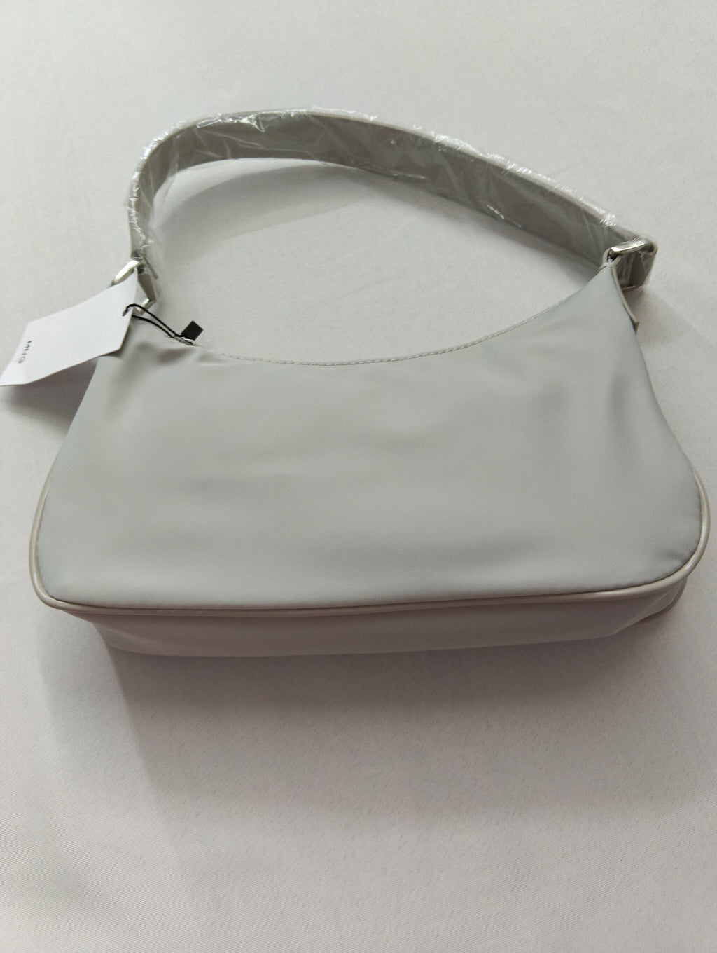 Bolso Nylon gris claro